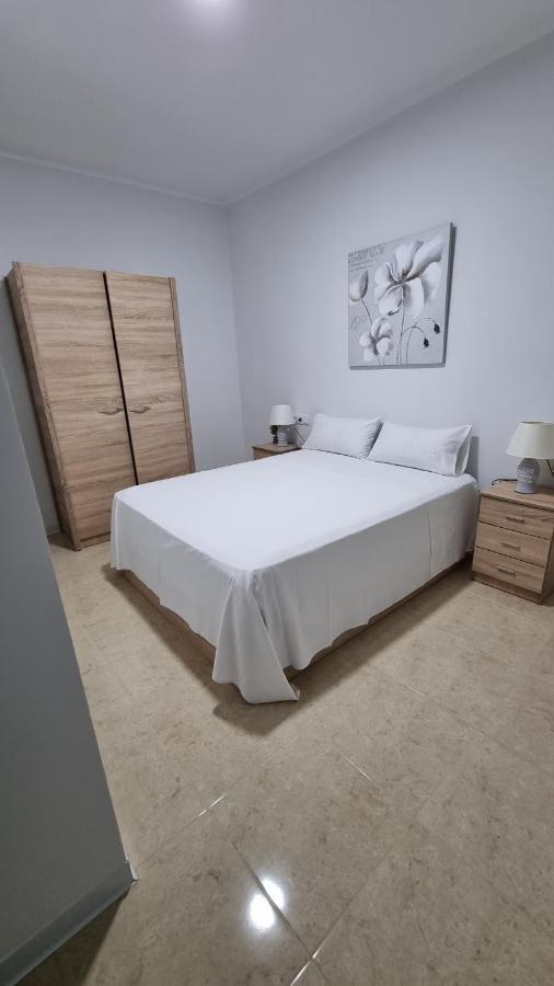 Apartamento Economico Y Centrico 卡斯特利翁-德拉普拉纳 外观 照片